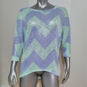 VANILLA BAY • Pastel Chevron Blouse / size (M)